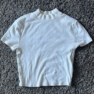 PacSun cropped mock neck tee